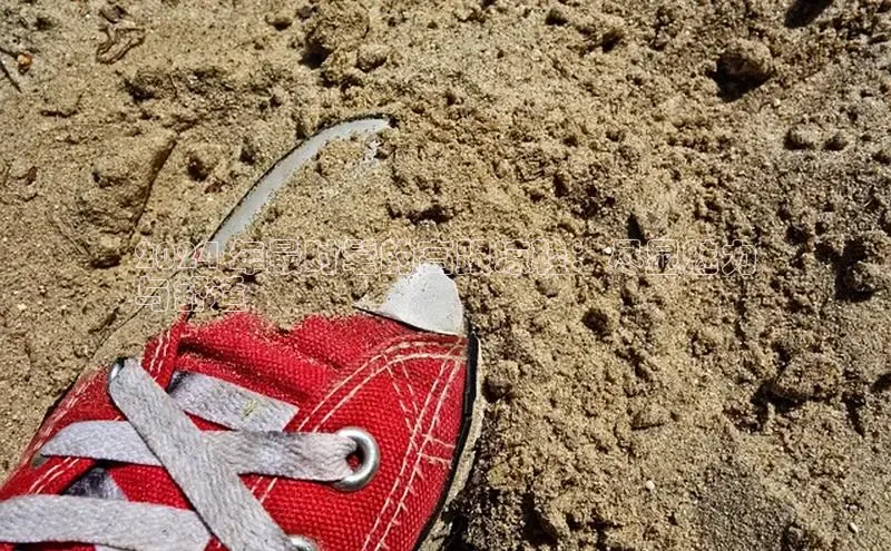 Bsport体育在线官网百度营销中心2024 年最时髦的高跟凉鞋：尽显魅力
与舒适